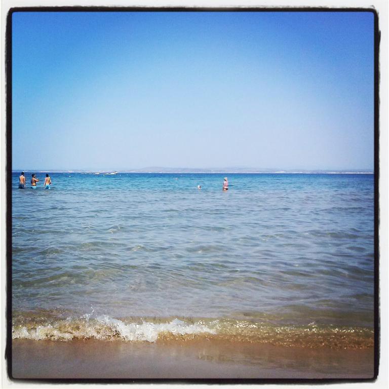 דירות Karfas Bay View חדר תמונה