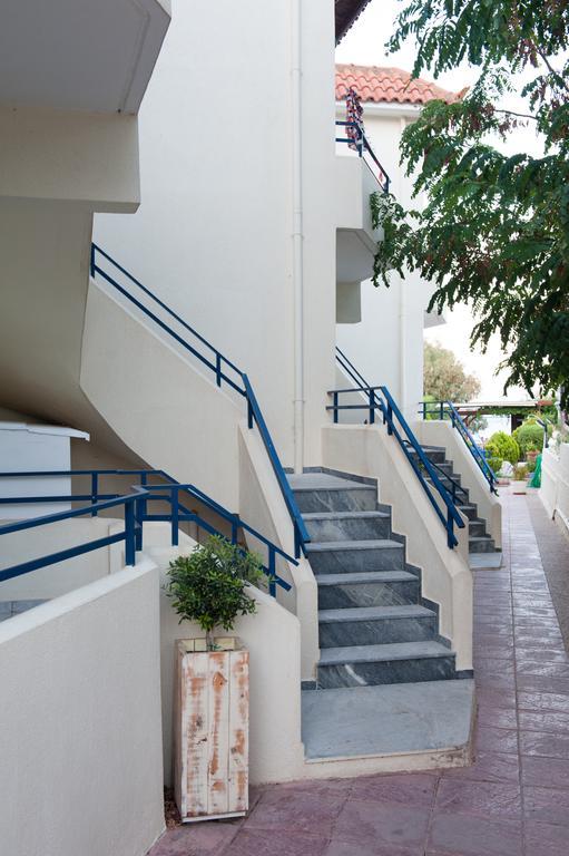 דירות Karfas Bay View מראה חיצוני תמונה